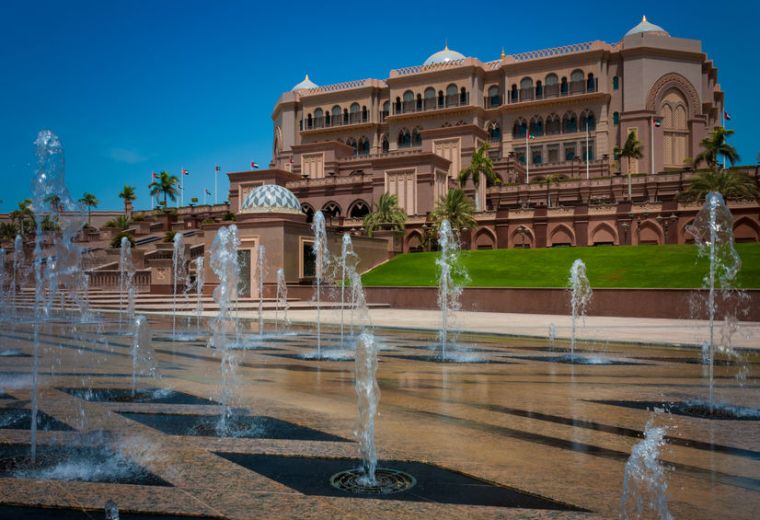 Emirates Palace in Abu Dhabi in United Arab Emirates ©Ali Suliman/123RF.COM